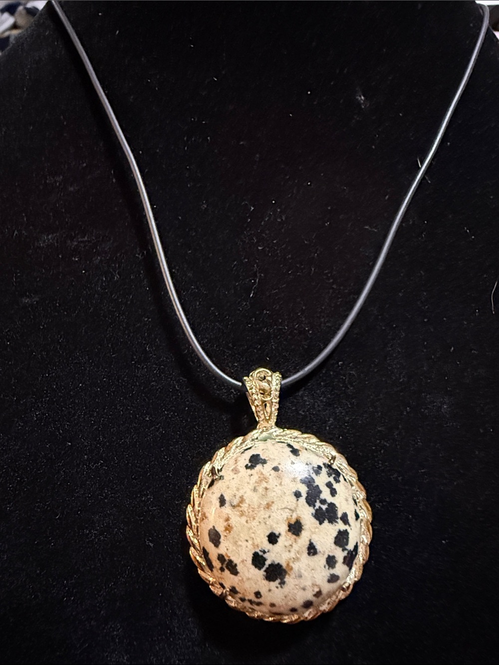 Dalmatian Jasper Women’s 11” Necklace gold-tone rubber necklace gold clasp